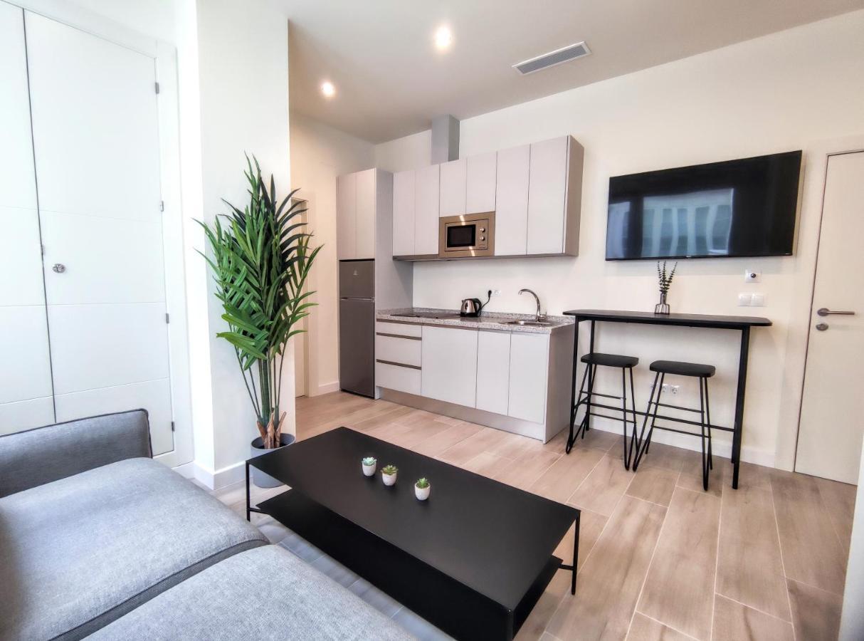 Edificio Duque Apartment Малага Екстериор снимка