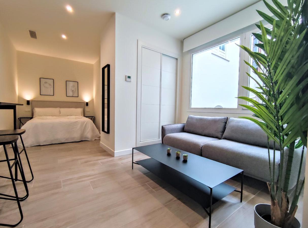 Edificio Duque Apartment Малага Екстериор снимка