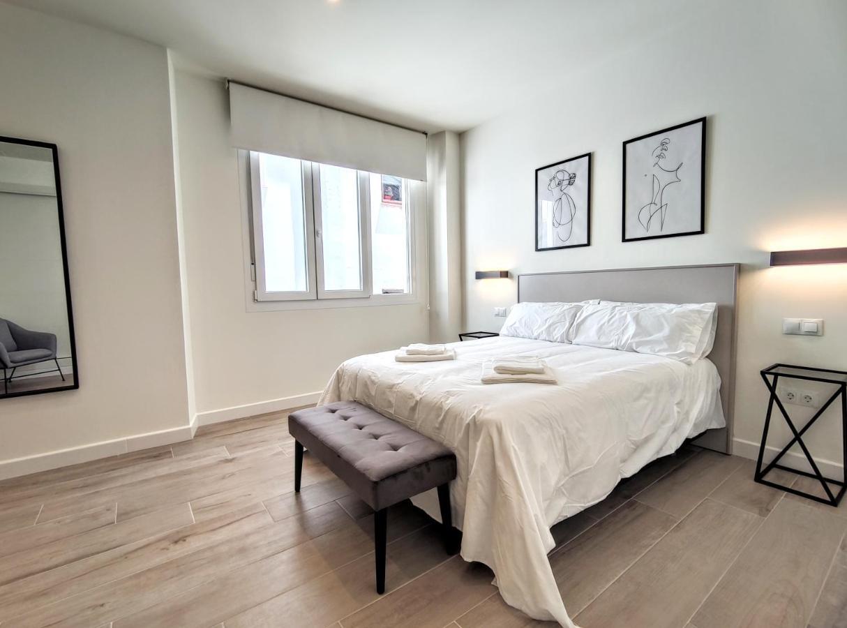 Edificio Duque Apartment Малага Екстериор снимка