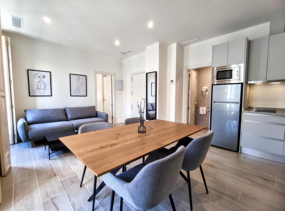 Edificio Duque Apartment Малага Екстериор снимка
