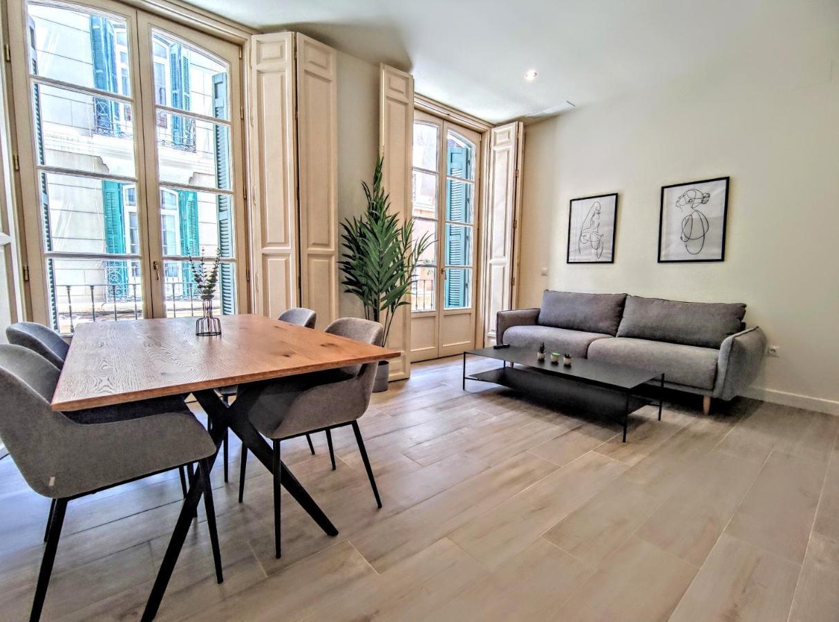 Edificio Duque Apartment Малага Екстериор снимка