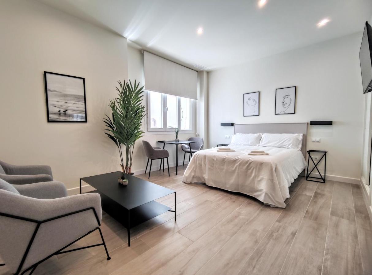 Edificio Duque Apartment Малага Екстериор снимка