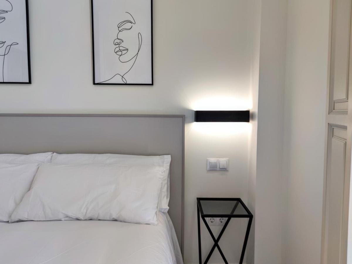 Edificio Duque Apartment Малага Екстериор снимка